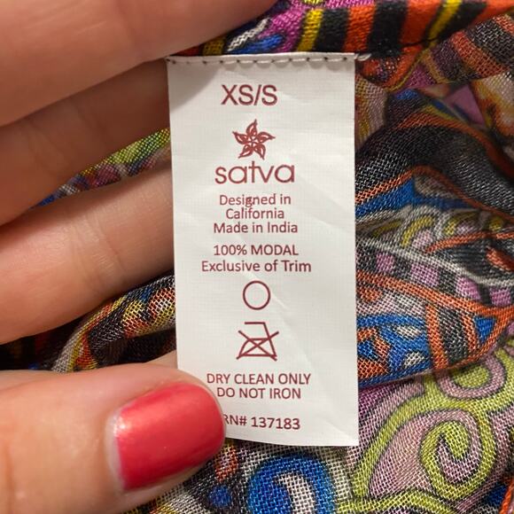 NEW Satva Lightweight Print Wrap Size XS/S - Picture 2 of 6